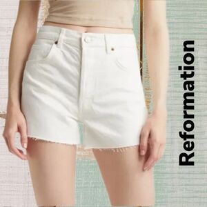 Reformation Jeans Charlie High Rise White Frayed Raw Hem Button Fly Shorts Sz 31